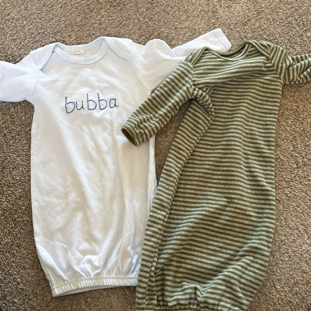 2 sleeping gowns